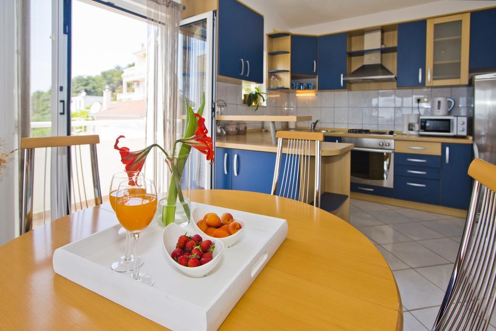 Apartments Roso - Zf Hvar Hvar Town Exterior photo
